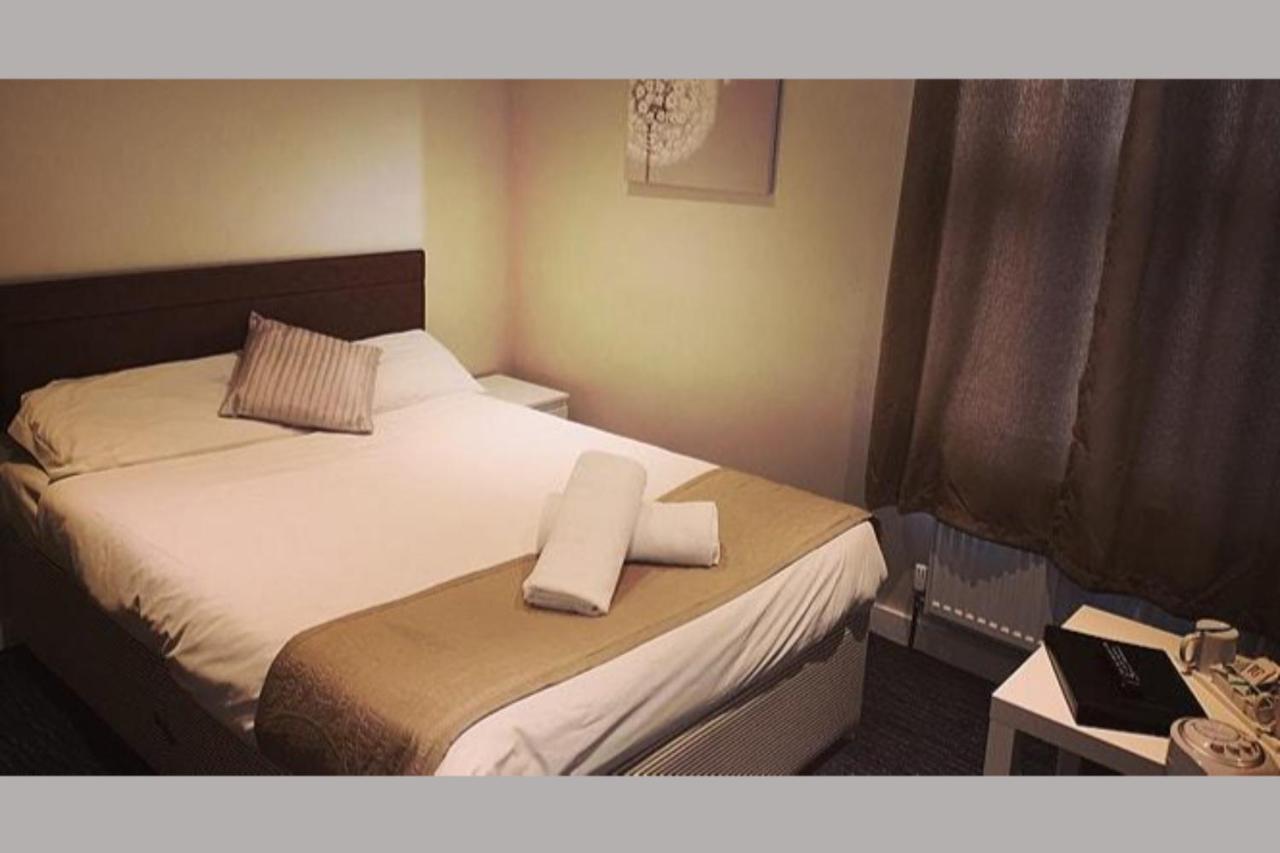 The R Inn Hotel ديسبرو المظهر الخارجي الصورة