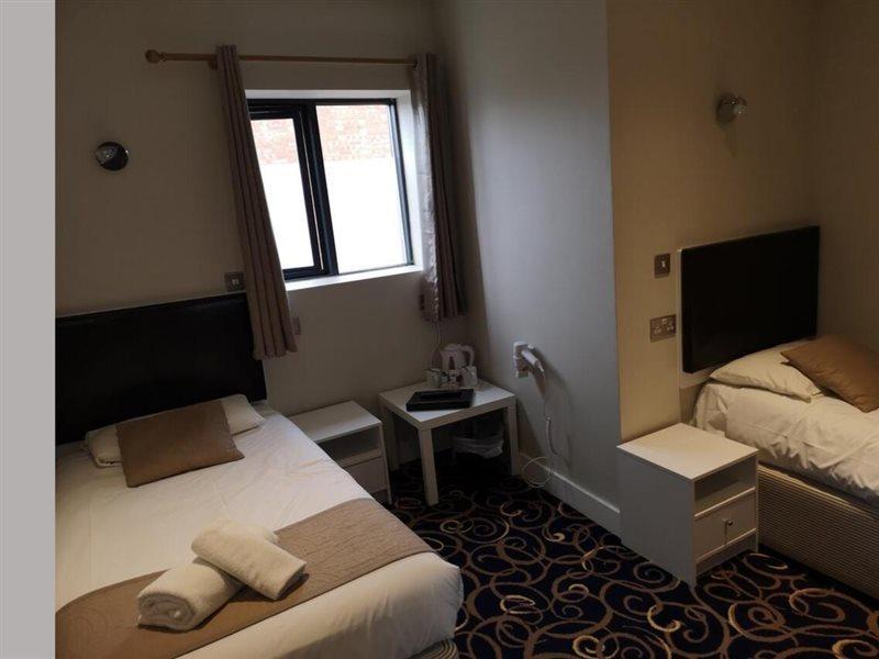 The R Inn Hotel ديسبرو المظهر الخارجي الصورة