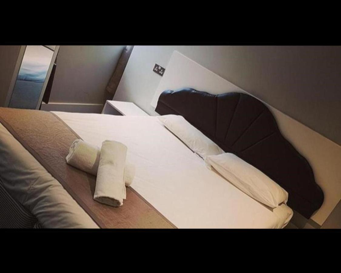 The R Inn Hotel ديسبرو المظهر الخارجي الصورة