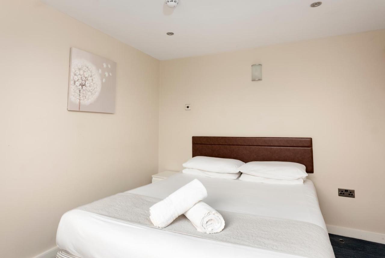 The R Inn Hotel ديسبرو المظهر الخارجي الصورة