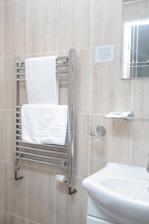 The R Inn Hotel ديسبرو المظهر الخارجي الصورة